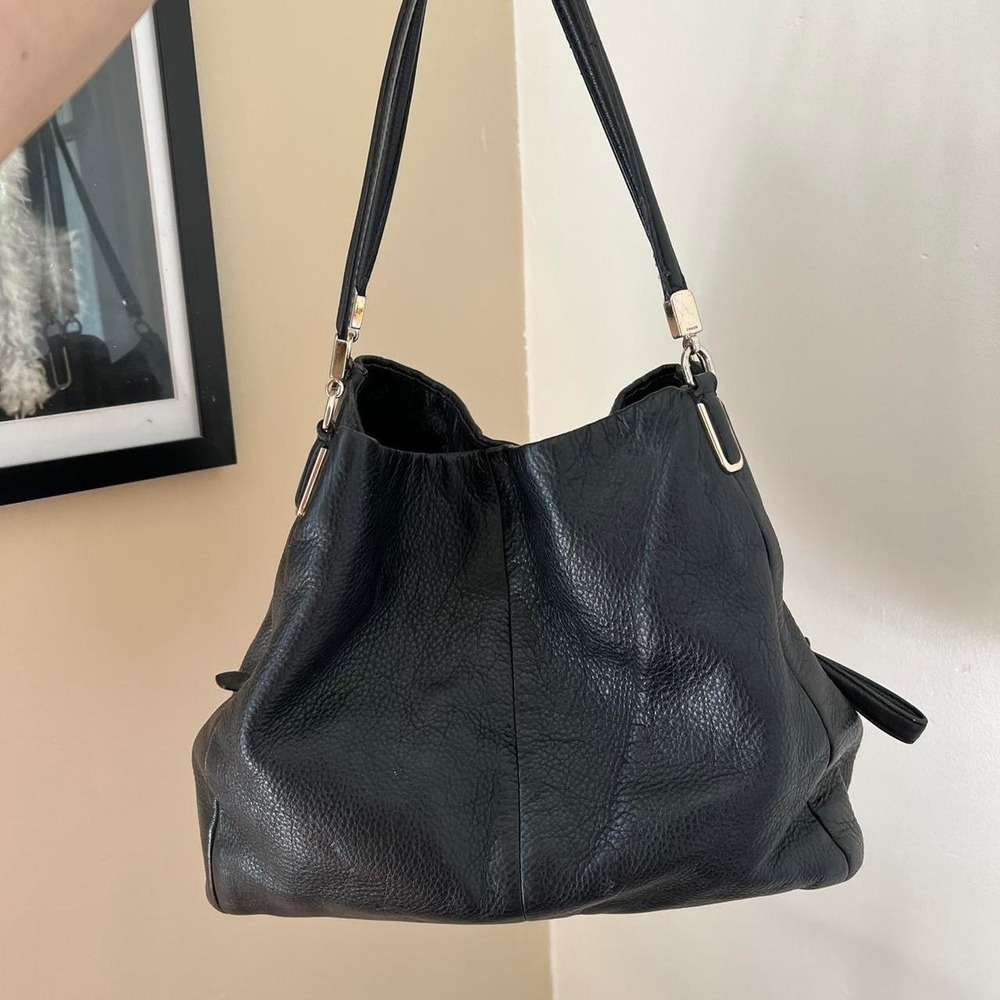 y2k 2000s pebbled leather coach madison phoebe shoulder bag / handbag ౨ৎ ⊹ ‧₊˚